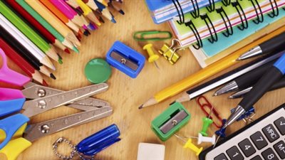 أرخص طريقة لتوفير احتياجات مدرسة طفلك في المنزل 