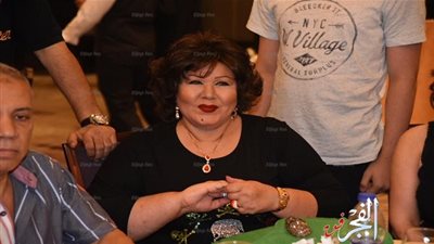 هياتم تساند صناع 