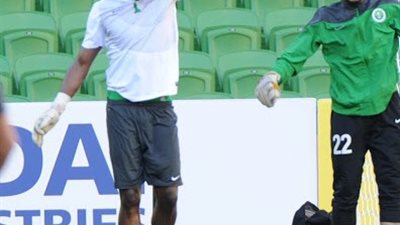 حارس السعودية: سنحقق هدفنا أمام تايلاند