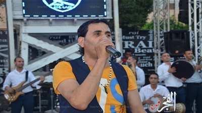 أحمد شيبة يشعل الساحل على أنغام  