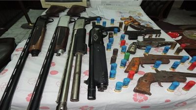 ضبط ورشة لتصنيع الأسلحة النارية في المنيا