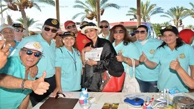 وفاء عامر تشجع حملة روتاري والمركز القومي للتبرع بالدم (صور)