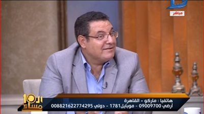 متصل قبطي يعترض على وجود روماني ميشيل بحلقة 