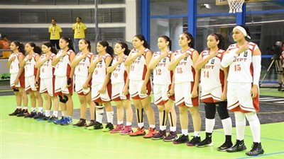 وزير الرياضة يهنىء منتخب الناشئات بفوزهم الثالث في بطولة إفريقيا للسلة