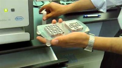 ضبط 5 سائقين يتعاطون المخدرات أثناء القيادة في مطروح