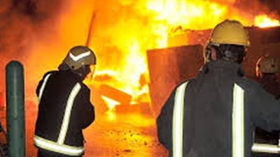 إنقاذ امرأة وطفلة من حريق شقة بالطائف