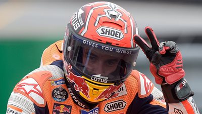 معرض دراجات نارية في أبو ظبي يطرح دراجة 