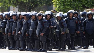 عاجل.. قوات الأمن تفض تظاهرات المواطنين على كورنيش النيل.. وعودة حركة المرور