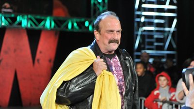 جايك روبرتس ينتقد أسلوب المصارعين في العصر الجديد