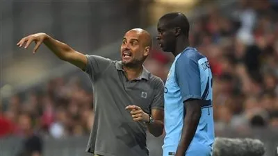 يايا توريه يرد على جوارديولا لاستبعاده من قائمة دوري الأبطال