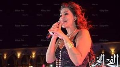 طرح 7 أغنيات من ألبوم إليسا الجديد