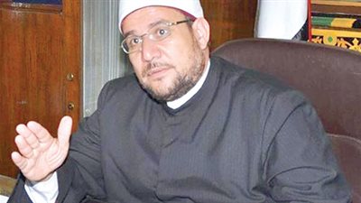 وزير الأوقاف يدعو أهالي القرى لبناء مدارس بدلا من المساجد