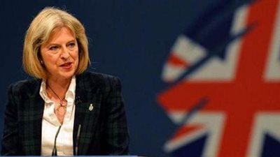 رئيسة وزراء بريطانيا تطالب دول العالم بالتعاون للقضاء على 