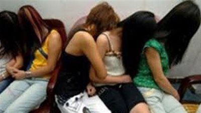 مباحث الآداب تلقي القبض على 8 فتيات بتهمة التحريض على الفسق