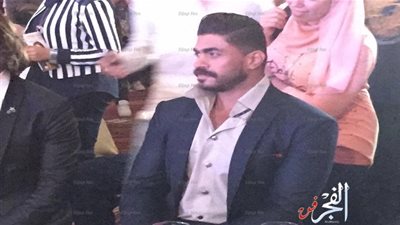 خالد سليم يصل حفل مهرجان الموضة العربية متأخرًا (صور)