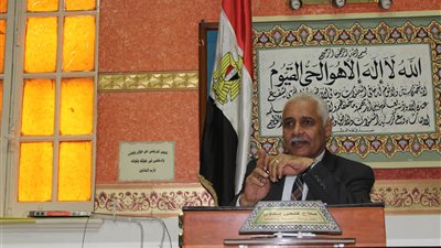 تعليم أسيوط يستعد لاستقبال العام الدراسي بصيانة المدارس وسد العجز