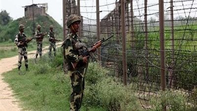 تبادل إطلاق نار بين الهند وباكستان عبر الخط الفاصل في كشمير