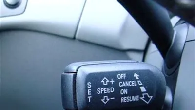 الباحة.. الدوريات الأمنية تسيطر على فورد علق جهاز السرعة بها