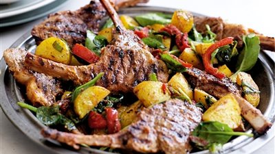 أفضل طريقة لعمل الريش الضاني بالخضروات لعيد الأضحى 