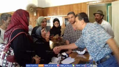 عويل وصراخ بعد انتهاك حرمة الموتى وتعبئة رفاتهم في شكائر (صور)