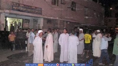 أهالي كوم أمبو ينظمون تظاهرة أمام مركز الشرطة بسبب شركة سياحية   