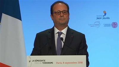 الرئيس الفرنسي: المسلمون هم أول ضحايا 