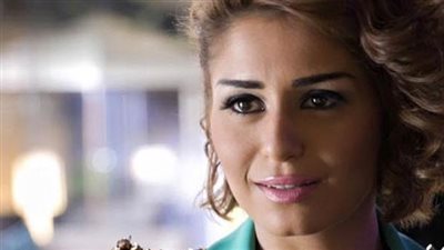 منة فضالي مع محمد سعد فى كواليس 