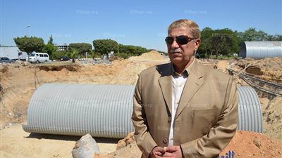 محافظ الإسماعيلية يتفقد أعمال نفق المشاه أمام جامعة قناة السويس (صور)