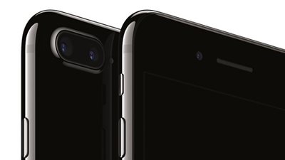 أبل تحذر مستخدميها.. وتنصحهم بالتفكير قبل شراء آيفون 7 Jet Black