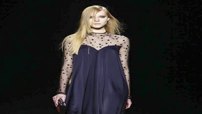  اطلالات عصرية وأنيقة في عرض أزياء مونيك لولييه لشتاء 2016