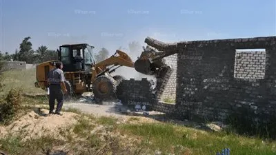 حملة مكبرة لرفع وإزالة الإشغالات والتعديات بالإسماعيلية (صور)