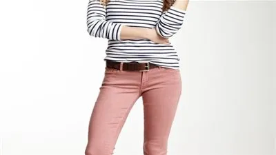  اطلالة جديدة من البنطلون الوردي أبرز صيحات صيف 2016 (صور)