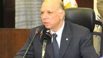محافظ القاهرة يشارك المواطنين احتفالاتهم بعيد الأضحى  