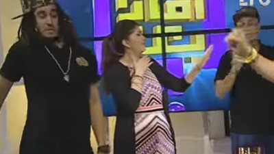 رولا خرسا ترقص على مهرجانات 