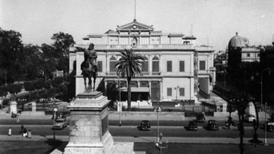 ميدان الأوبرا عاصمة القاهرة