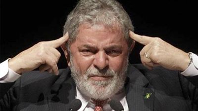 اتهامات بالفساد للرئيس الأسبق بالبرازيل