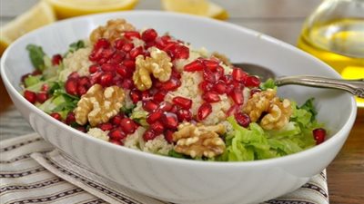 طريقة عمل سلطة البرغل مع الرمّان لرجيم صحي 