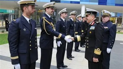 قائد القوات البحرية الفرنسية: مصر قوة بحرية فى غاية الأهمية