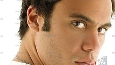 محمد عادل إمام يعود للجيم لعلاج عضلة الظهر (صورة)