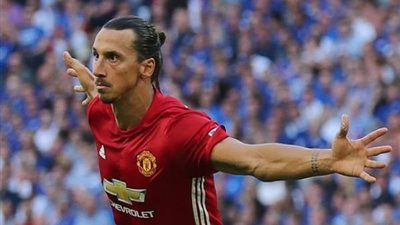 التشكيل.. مانشستر يونايتد يهاجم واتفورد بروني وراشفورد وإبراهيموفيتش