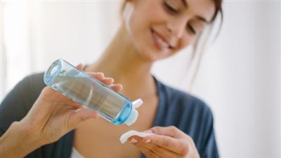 تعرف على (التونر) .. وطريقة الاستفادة منه للبشرة