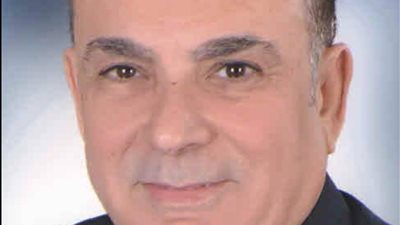 خبير سياحي: الحصار السياحى يضرب مصر.. والحل في التأشيرة الإلكترونية  