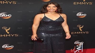 بدء توافد النجوم لريد كاربت مهرجان جوائز إيمي 2016 (صور) 