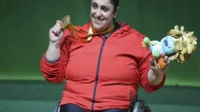 بطلات من ذهب .. راندا تاج الدين 