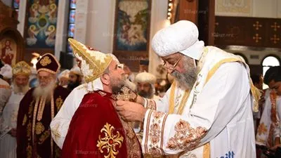 البابا تواضروس يدشن كنيسة المعادى الجديدة (صور) 