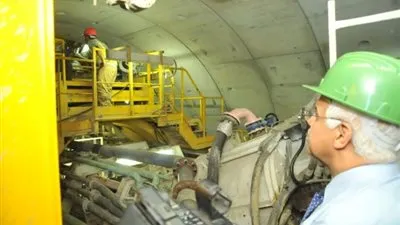 حقيقة ظهور بترول في موقع مترو أنفاق 