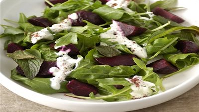 طريقة عمل سلطة الجرجير والبنجر