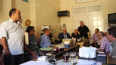 وكيل تعليم أسيوط يجتمع بمسئولي الأمن بالإدارات استعدادًا للعام الجديد ( صور )