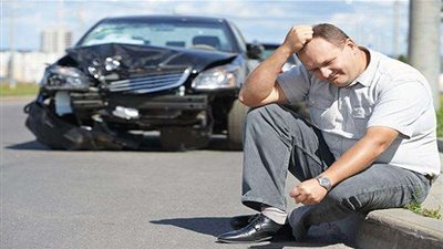 خطوات هامة يجب اتباعها عند التعرض لحادث سيارة