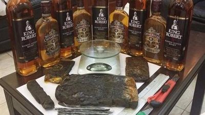 ضبط خمور بحوزة عامل ورشة أحذية بالوادي الجديد 